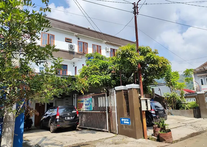 Penginapan Nurmega Jaya