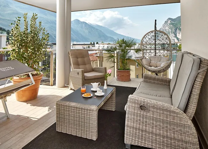 Hotel Kristal Palace - TonelliHotels Riva del Garda