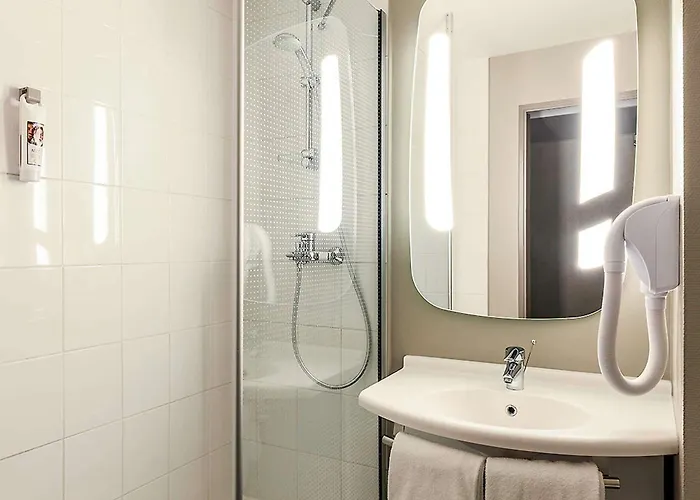 Hotel Ibis Massy