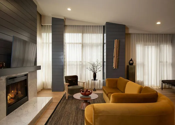 Hutton Hotel