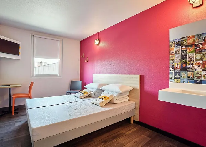 Hotelf1 Antibes Sophia Antipolis Vallauris