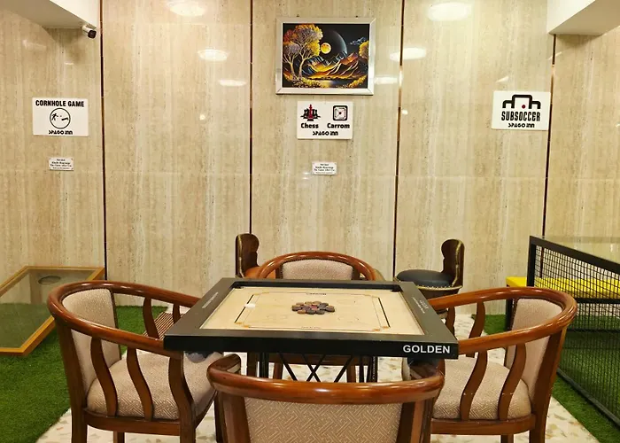 Spago Inn-Only For Families & Couples Not For Bachelors