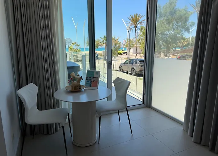 The Hype Beachhouse