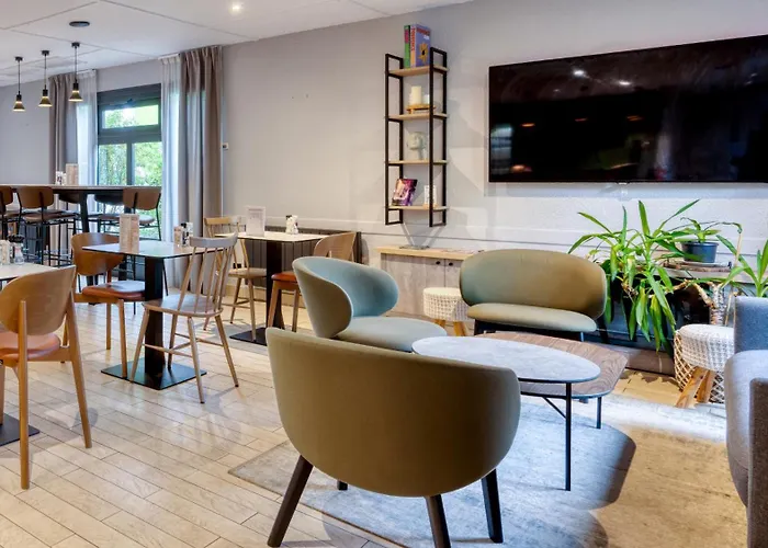 Hotel Campanile Lille - Lomme