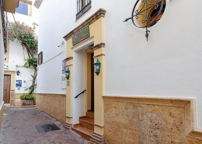 Puerta De Aduares Aparthotel Marbella