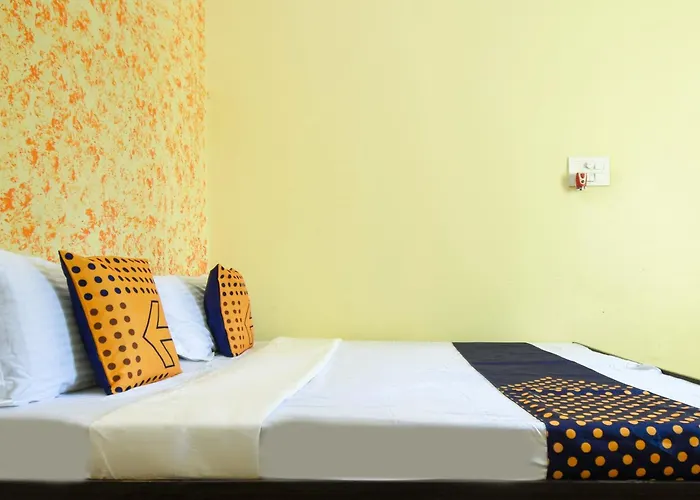 Spot On 69430 Saini Guest House
