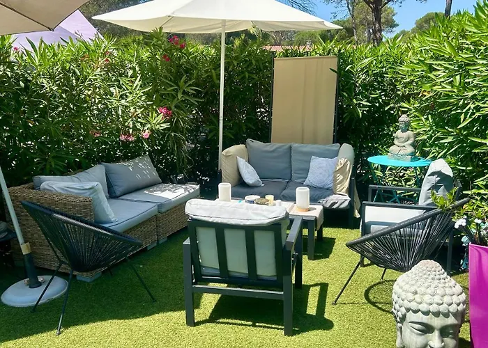 Bungalow de luxe de 60m2 dans camping 5 étoiles Puget-sur Argens