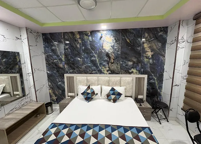 Hotel Amar Palace Bharatpur
