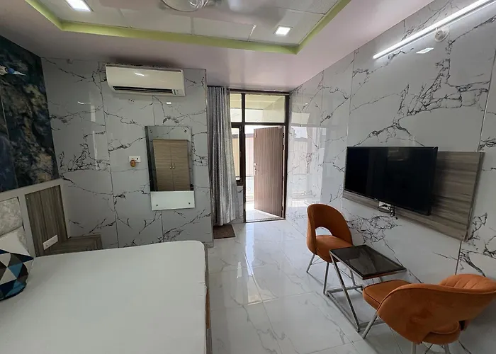 Hotel Amar Palace Bharatpur
