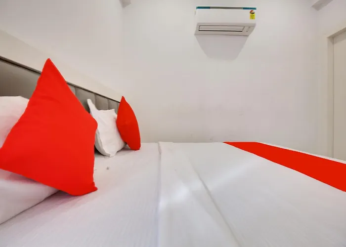 Hotel O Sky White House