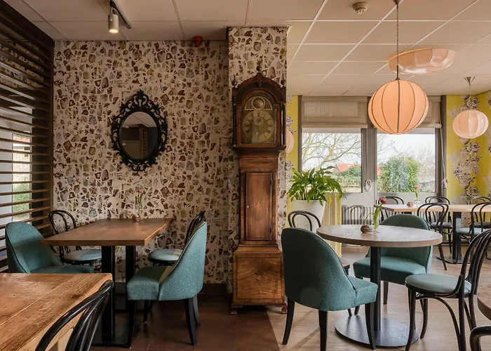 Hotel Op Diek Den Hoorn 