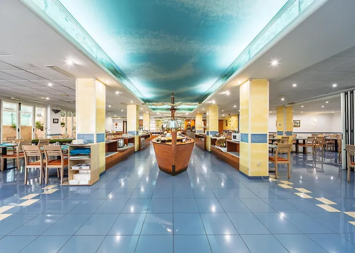 Hotel Tropic