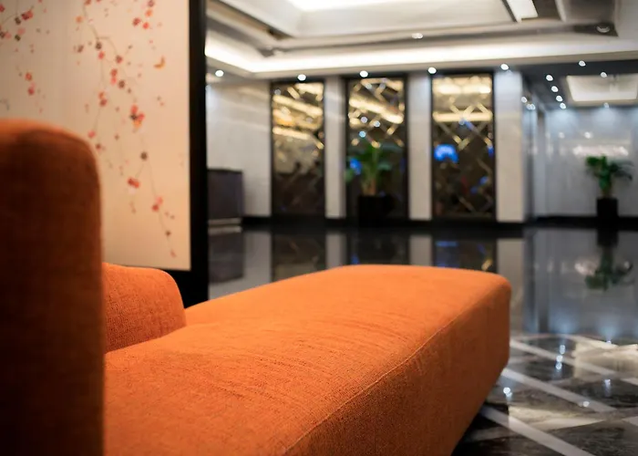 V Hotel Lavender