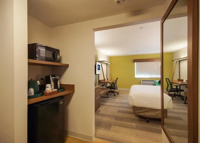 Holiday Inn Express Mira Mesa San Diego By Ihg