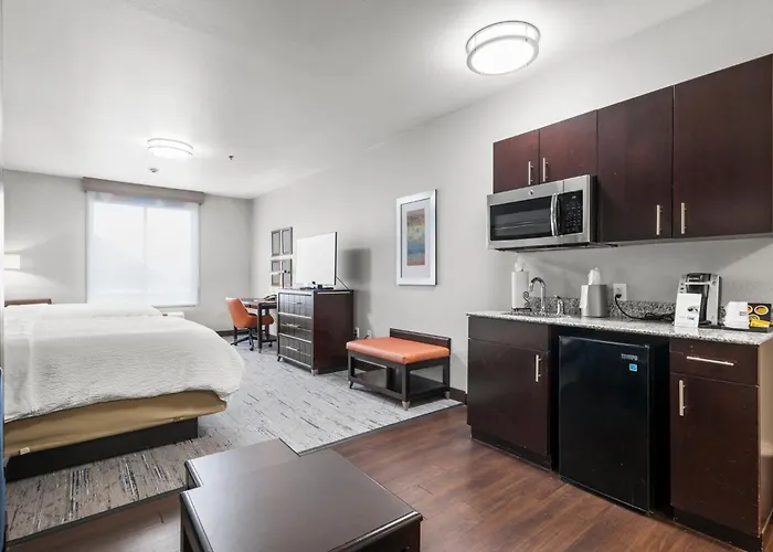 Holiday Inn Express Hotel & Suites Austin Nw - Arboretum Area By Ihg