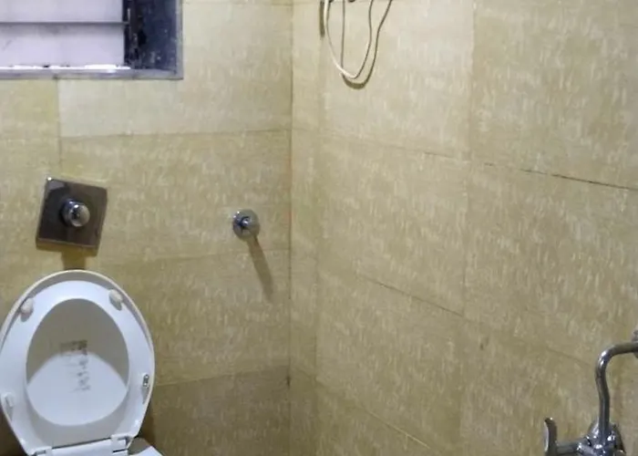 Hotel O Hansh Residency