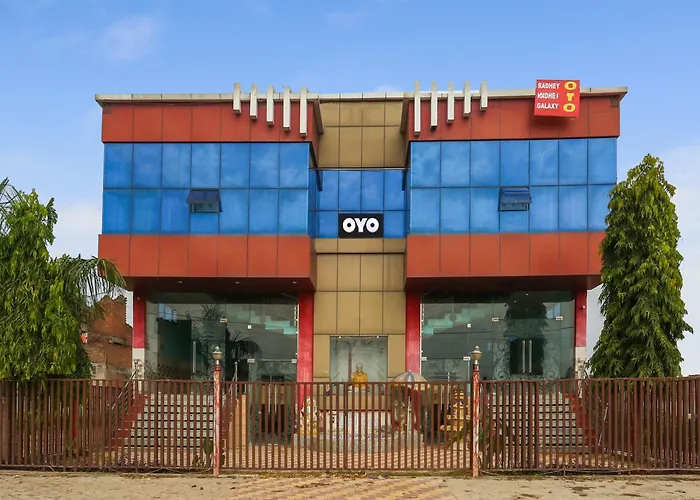 Oyo Flagship Radhe Radhe Hotels