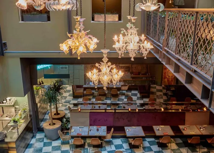 25Hours Hotel The Royal Bavarian München