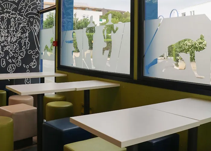 ibis budget Montpellier Sud Près d'Arènes