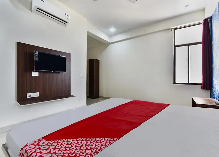 Hotel O Flagship Hotel Grand Beach
