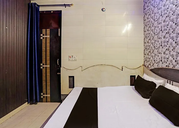 Hotel O Ginni