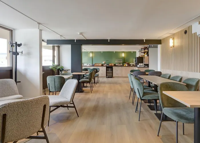 Hotel Campanile Epernay - Dizy 51530