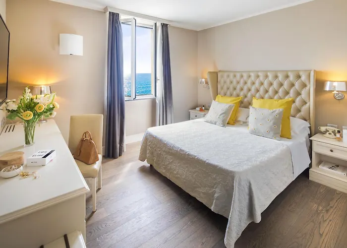 Hotel Savoia