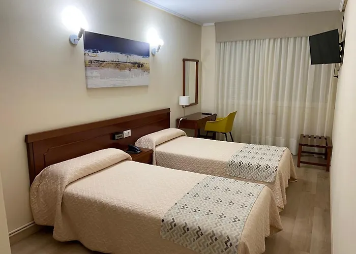 Hotel Almendra Ferrol