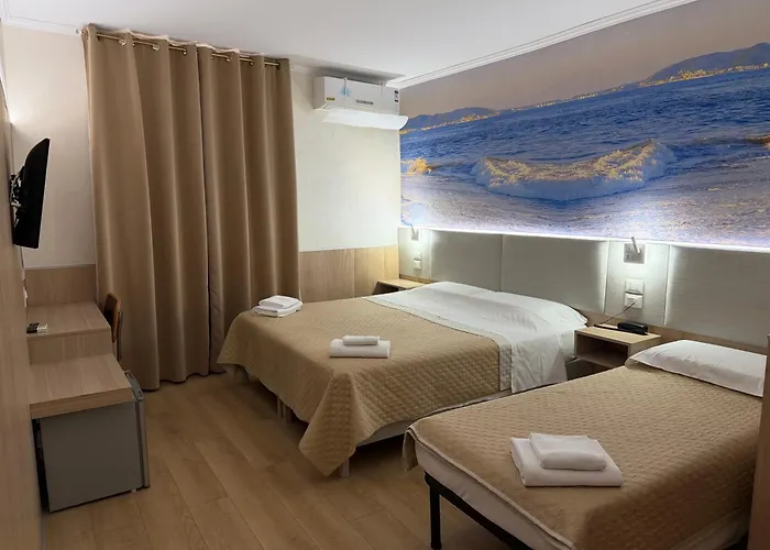 New Alexander Hotel