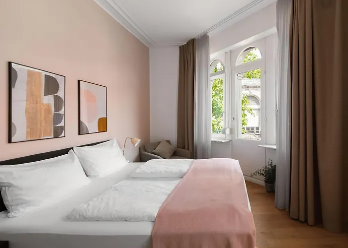 Limehome Baden-Baden Baederstrasse