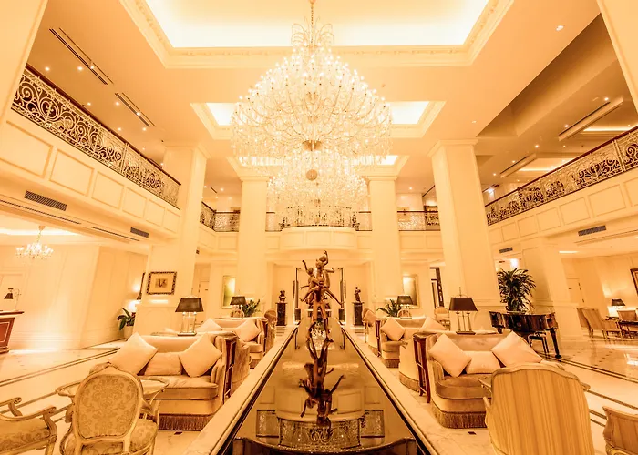 Apricot Hotel Hanoi
