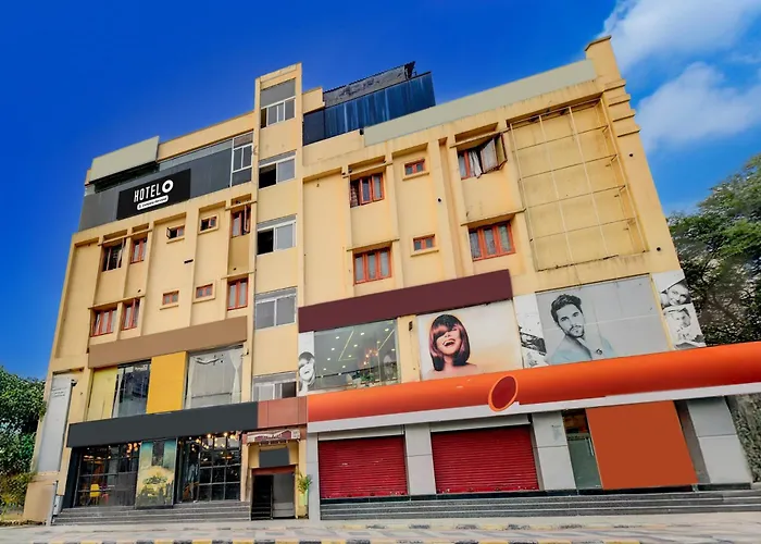 Hotel O Madhapur Metro Station Formerly Vg Grand
