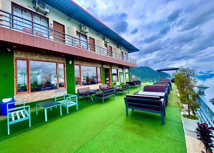 Woods Villa Cottages Manali - 1,2,3,4 Cottages & Villas Available In Manali With Scenic Mountain View