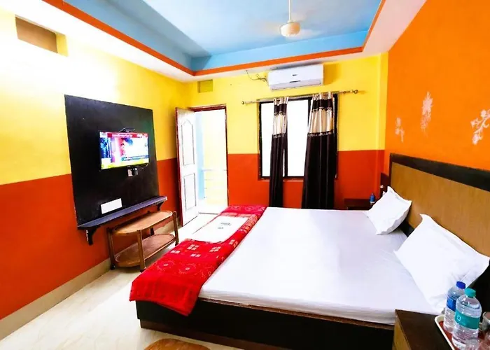 Goroomgo Samrat Palace Puri Near Sea Beach With Parking Facilities - Restaurant Available - Couple Friendly