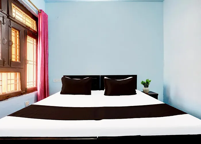 Spot On New Diamond Guest House