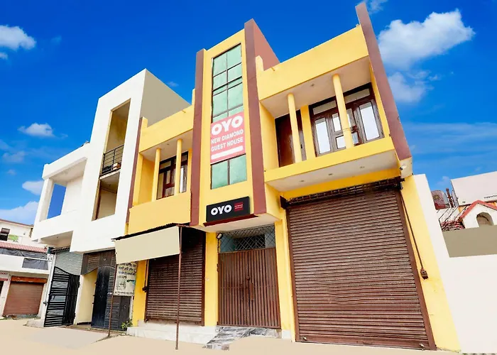 Spot On New Diamond Guest House