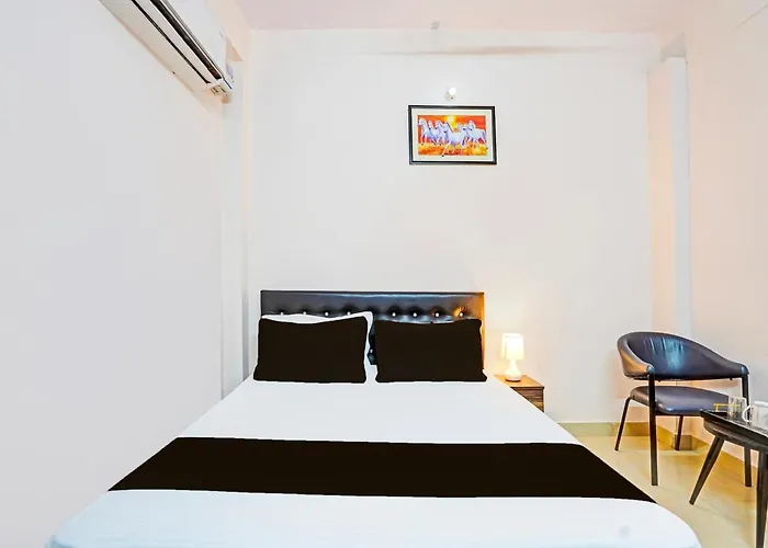Hotel O Star Inn Residency