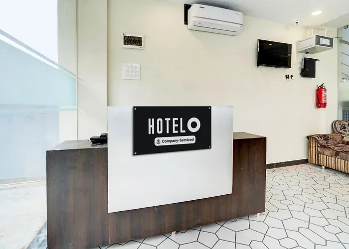 Super Hotel O Manish Nagar