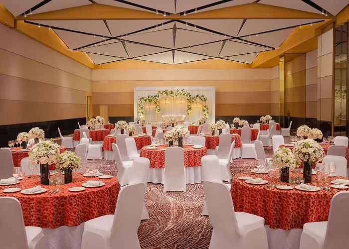 Novotel New Delhi City Centre
