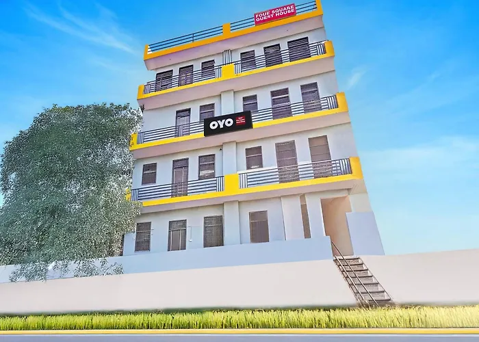 Hotel O Four Square Guest House