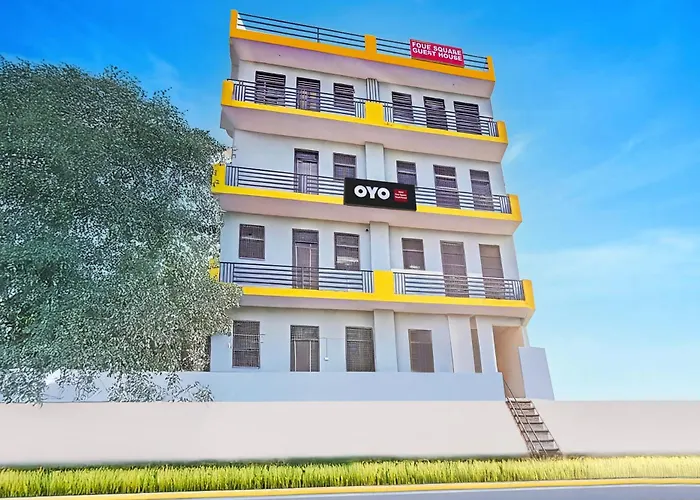 Hotel O Four Square Guest House