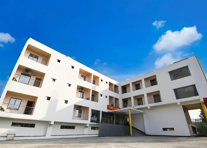 Hotel O Nilmadhab International Tarapith