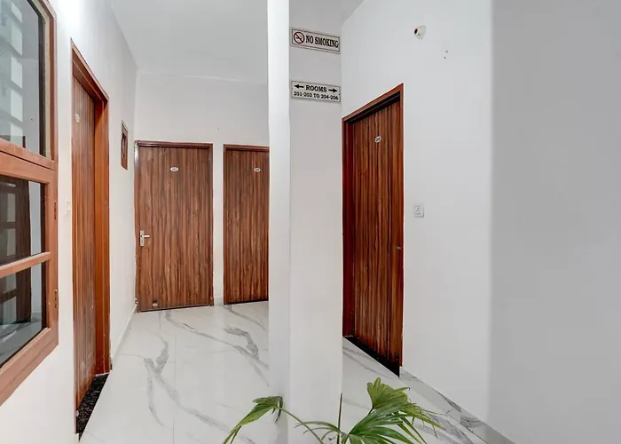 Super Hotel O By Oyo Isbt Mohali Formerly Holiday Spot