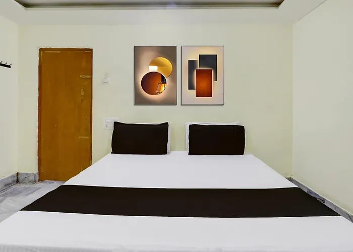 Hotel O Shiva Ram Budget Rooms