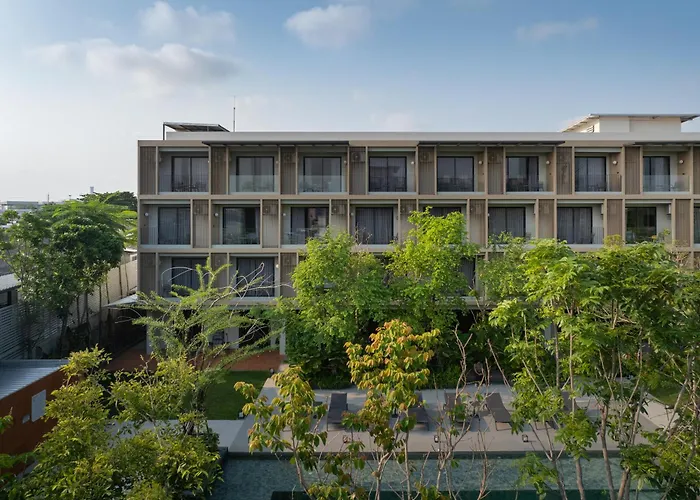 Paak Hotel Suvarnabhumi