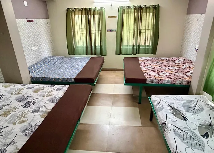 Aravind Guest House