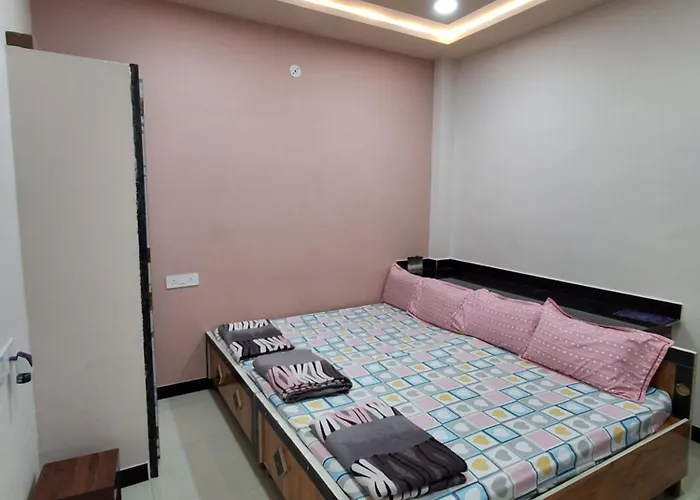 Hotel Mahamrityunjay Palace