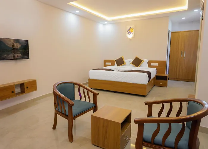Munderi Green Mounts - Family Rooms With Pool, Wayanad, Kalpetta