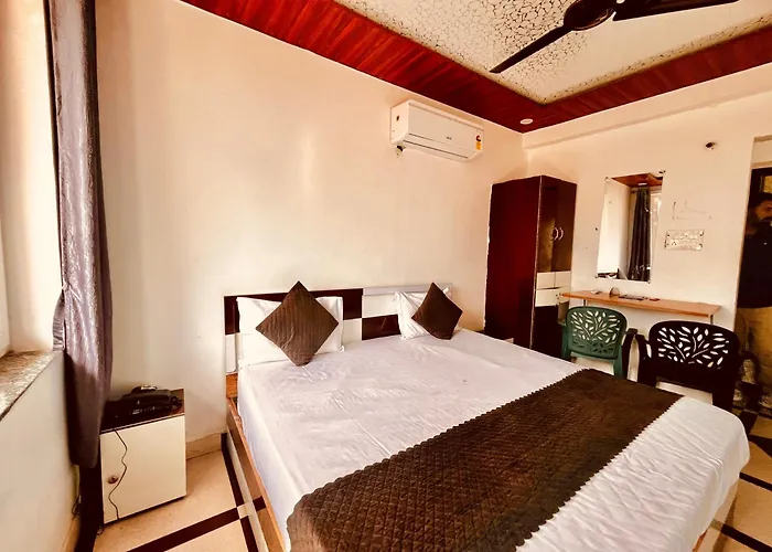 Hotel The Hsr, Mussoorie #Scenic Mountain View #Premium Rooms #Cafe