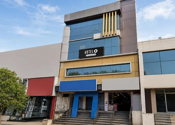 Hotel O Rajahmundry Central Railway Station Formerly Sanjeevi Residency